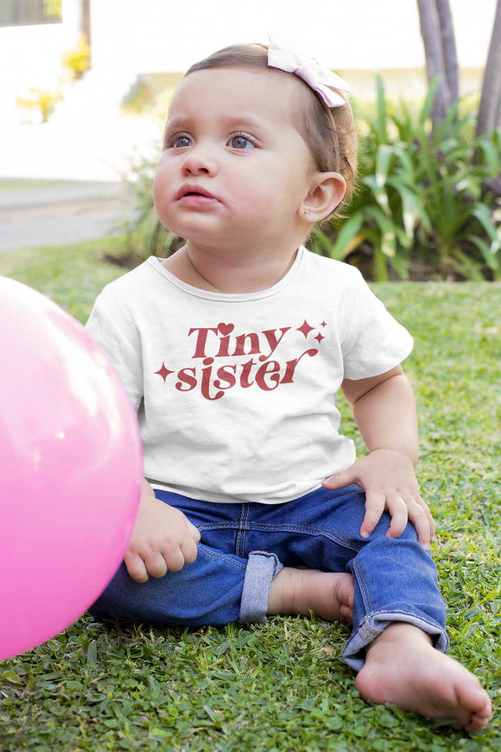 Tiny sister.  Big Sister Shirt, Big Sis Sweatshirt Toddler, Big Sister Gift, Promoted to Big Sister Announcement, Pregnancy Announcement Sister Christmas