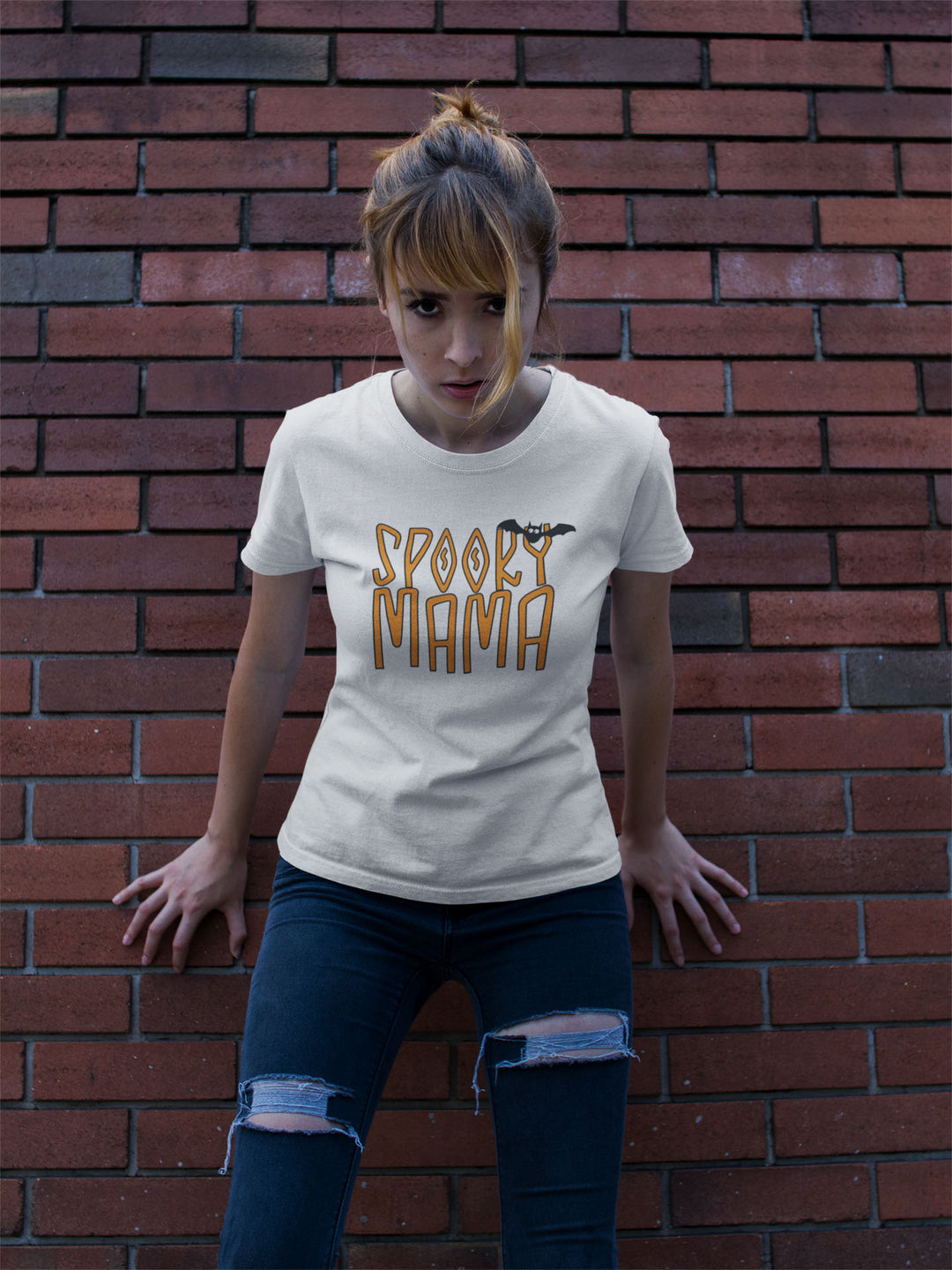 Spooky Mama. Short Sleeve T Shirt for Women.